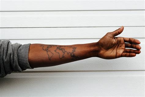 50 Minimalist Tattoo Ideas That Prove Less Is More Man Of Many