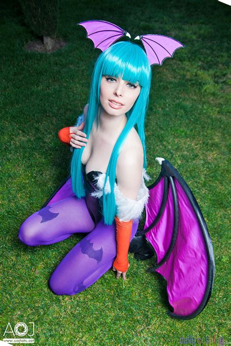 morrigan aensland from darkstalkers daily cosplay