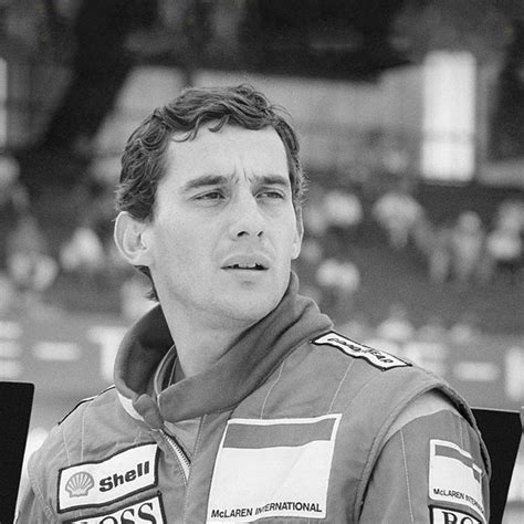 Ayrton Senna F1 Racing Driver Biography Career And Awards Sportsmatik