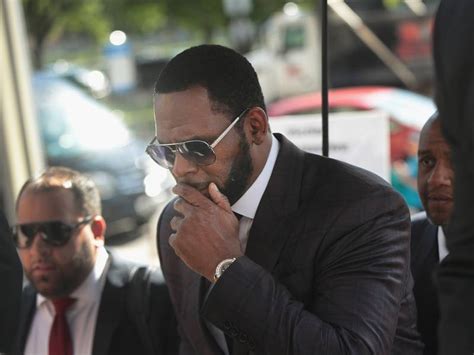 r kelly reportedly charged with 2 more sex crimes in
