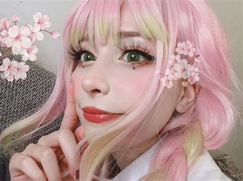 insta miruqi aesthetic hair cosplay makeup pink hair