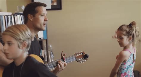 walker hayes personal  video features  wife   kids country