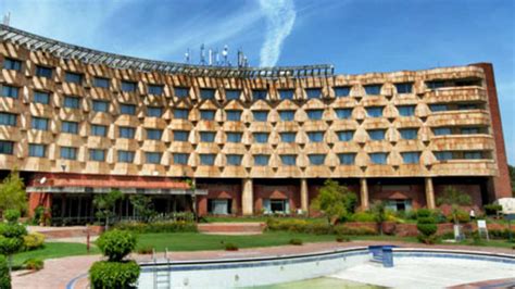 hotels  delhi finding   accommodation  delhi