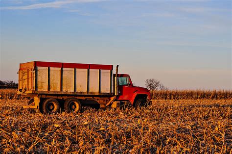 grain truck photograph  rural america scenics