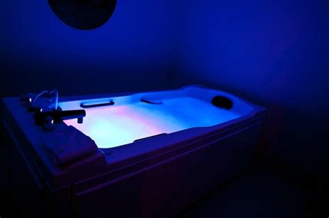 hydrotherapy tub  epic day spa  corvallis  epicdayspacom relax