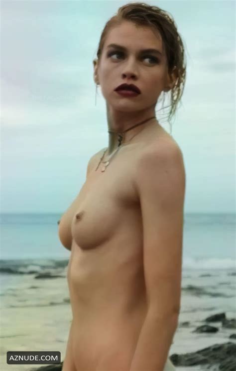 stella maxwell nude and sexy photos aznude