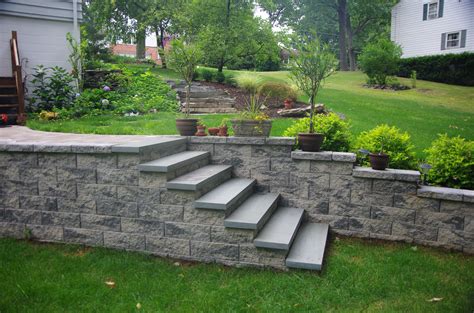 retaining wall steps ideas   landscape