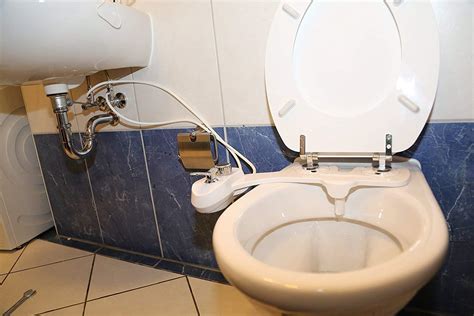 bidet dusch wc mit warmwasser fuer intimreinigung nachruestbar