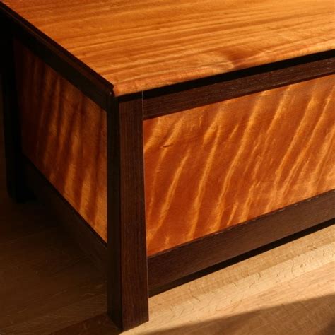 hand crafted desks  figured wood  corlis woodworks custommadecom