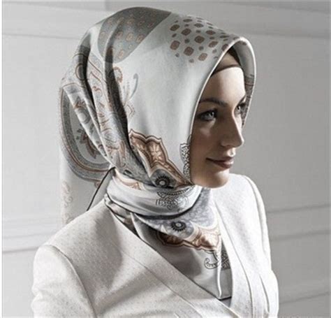 Easy Ways How To Wear Hijab Scarf Scarf Tying For Wome