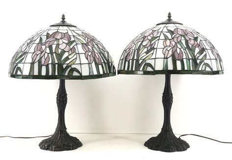 lot pair tiffany style floral stained slag glass lamps