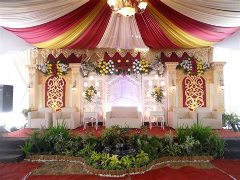 inspirasi konsep pernikahan  rumah favorit tenda pernikahan