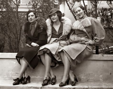 fashion models and styles from the 1930s ~ vintage everyday