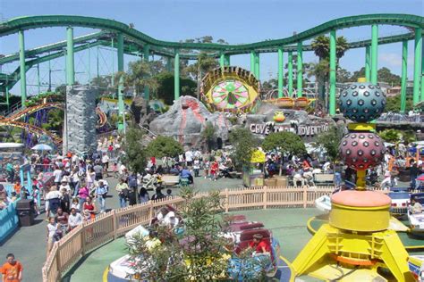 top  amusement parks top  theme parks times  india travel