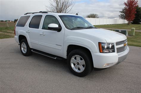 chevrolet tahoe lt   miles super clean loaded ready