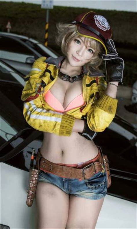 when cosplay is done right it s extremely sexy 49 pics