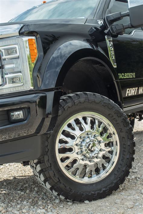 fuel ffd forged dually wheels  toyo open country tired   lifted   super duty