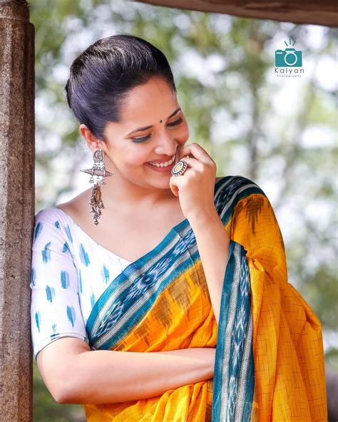 Actress Anasuya Bharadwaj Latest Photoshoot Pics Saree Saree Look