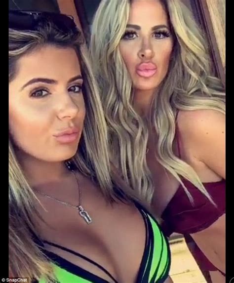 kim zolciak posts yet another stunning bikini snap on