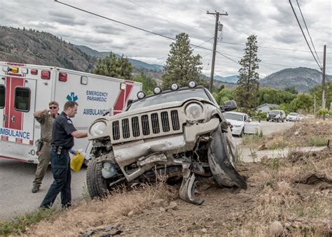 jeep crash  tuc el nuit drive timeschronicleca