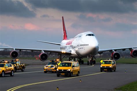 corendon  place boeing    hotel garden travelpress