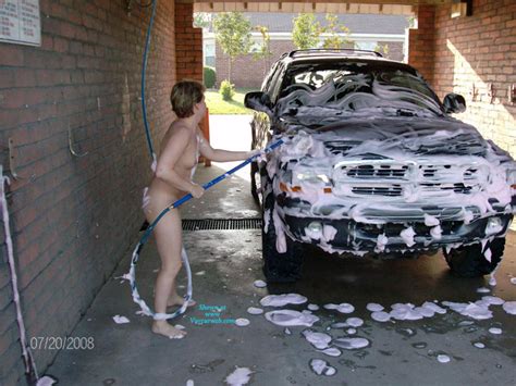 Nude Car Wash Attendant The Free Voyeurweb S Hall Of Fame