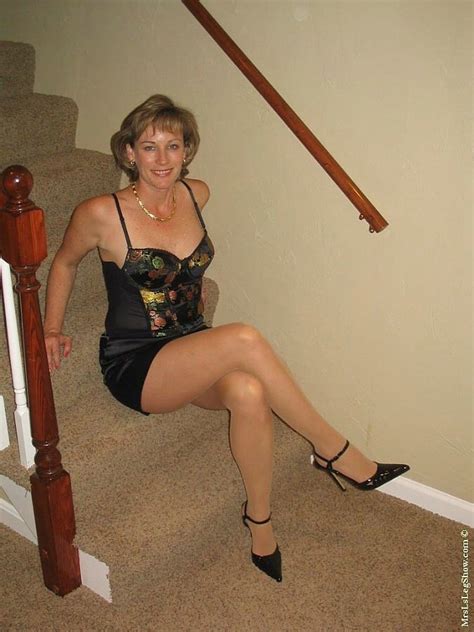 mature women over 40 and women i find beautiful mature and hot pinterest woman legs and