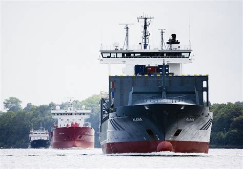 shipping   lost  sea     big data