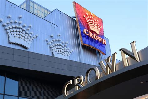 war criminal gambled  crown casinos  travel ban