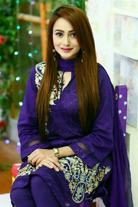 zarnish khan fashion pakistani actress pakistani fashion
