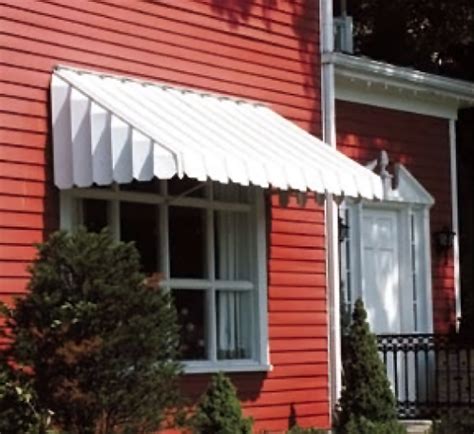 window awnings aluminum slats staggered side panels     colors