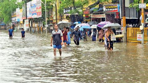 mumbai monsoon   mm rainfall cripples life  vasai  virar