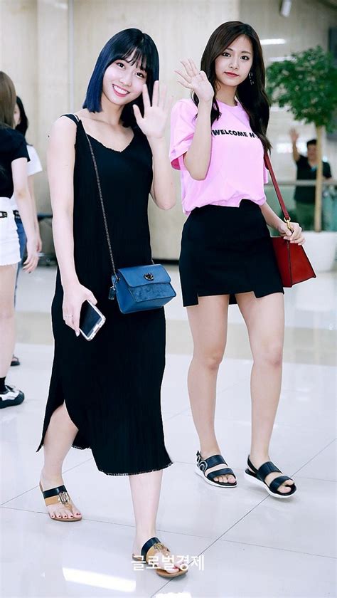 170715 Tzuyu And Momo Arrival From Japan Gimpo Airport
