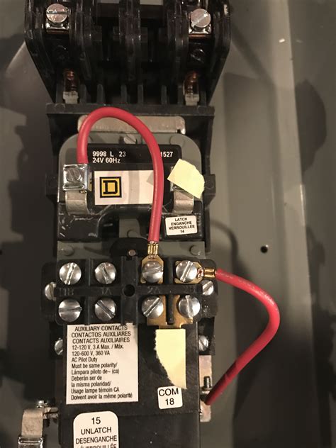 square  class  lighting contactor     triggered    input