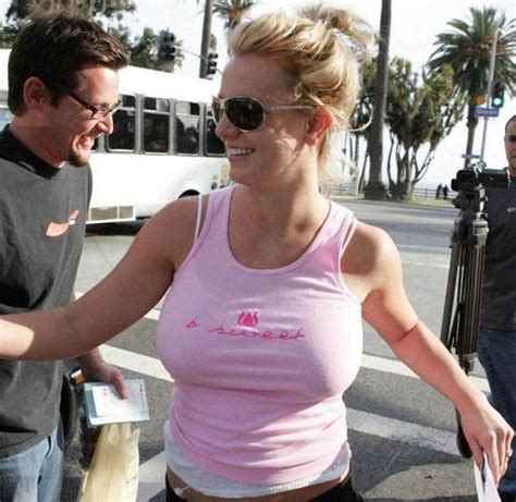 britney spears knocked up again