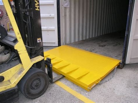 handling gear container ramp container ramps container