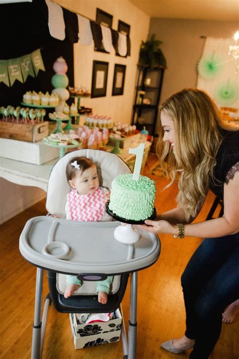 riley mesnick s 1st birthday party ice cream shop