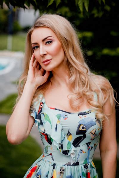 ukrainian girl for marriage olga 40 years old ukraine dnipro