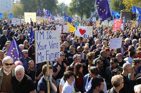 brexit peoples vote march hundreds  thousands  people urged