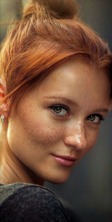 Natalya Rudakova ~ Amazing Face ~ Gorgeous Redhead Red Hair Green