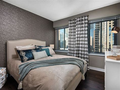 chestnut tower apartment rentals chicago il zillow
