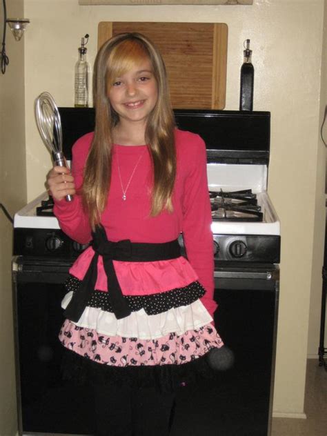items similar to girls hot pink and black cats apron preteen size item 714 on etsy