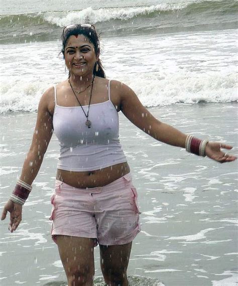 tamil actress kushboo beach bikini