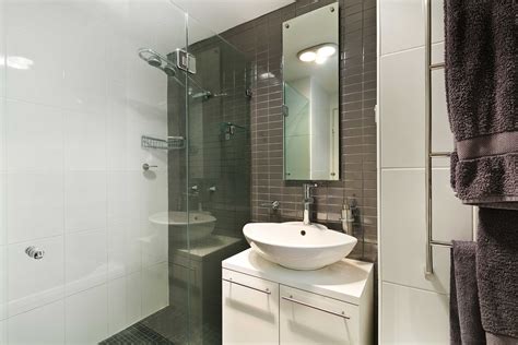 bathroom mirrors metro performance glass new zealand