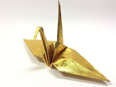origami paper crane  gold  rose pattern