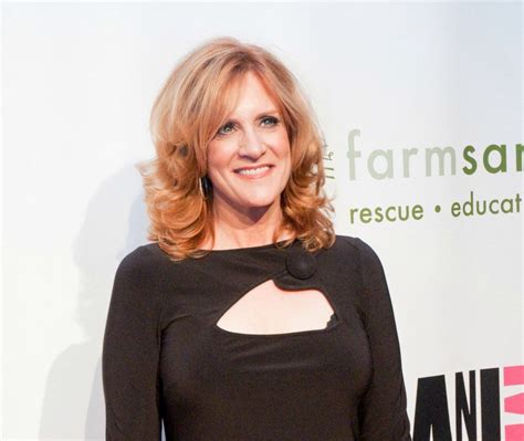 carol leifer to adapt her memoir ‘how to succeed in business without really crying for tv