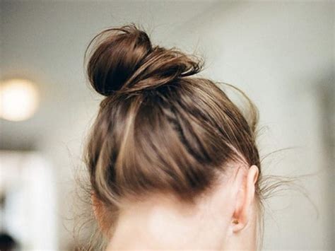 Best Ways To Tie Your Hair Without Using A Hair Tie