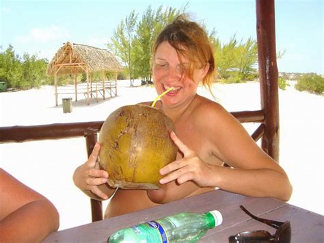 Three Russian Fun Girls Naked Caribbean Vacation At Cuba 545 Pics 2