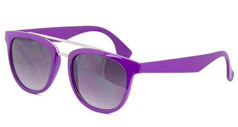 Wayfarer Style Purple Sunglasses