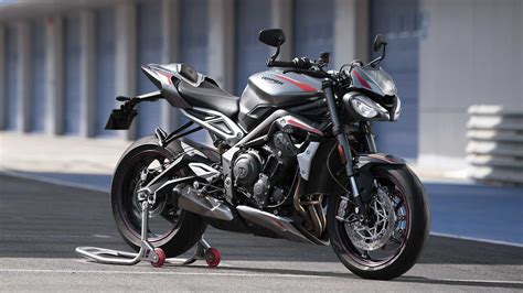 triumph street triple    launched  india  month